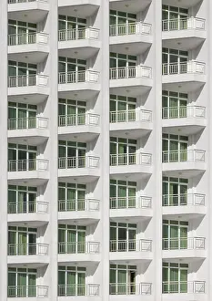 Full Frame Exterior View Stampe: Repeating pattern of windows and balcony