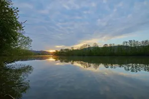 Cloudy Sky Landscapes Stampe: River landscape, reflection, tree