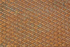 Metal Texture Background Stampe: Rusty iron plate with pattern as background