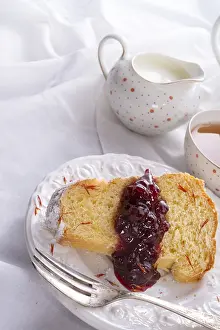 Polish Spice Cake Stampe: Saffron Easter Babka