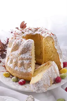 Saffron Easter Babka Stampe: Saffron Easter Babka
