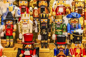 German Christmas Markets Stampe: Sales stand with nutcracker figures