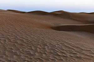 Rub Al Khali Sand Dune Stampe: Sand structure formed by the wind