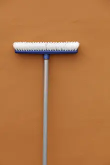 Symbolic Picture Frame Stampe: Scrubber on a wall