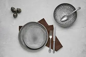 Sterling Silver Cutlery Set Stampe: Set of grey ceramic plates and tableware