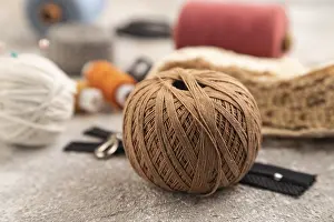 Scissors And Thread Stampe: Sewing accessories: scissors, thread