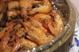 Grocery Store Seafood Display Stampe: Shrimp