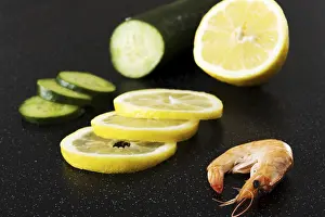 Deserted Tavern Stampe: Shrimp on table