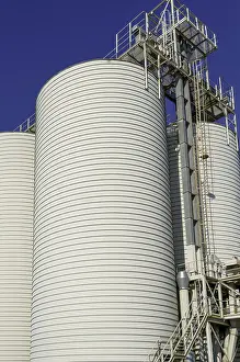 Empty Warehouse Storage Stampe: Silo