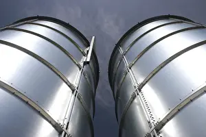 Farmland Cultivation Stampe: Silos