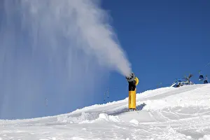 European Winter Tourism Stampe: Snowmaking system