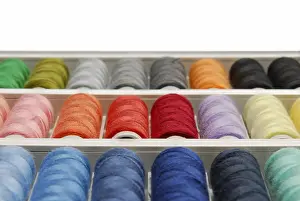 Colorful Threads Stampe: Spools of thread in various colours