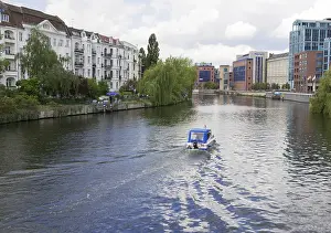 Spree River Waterfront Stampe: Spree in Berlin
