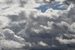Stormy Weather Stampe: Storm clouds
