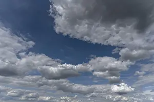 Cloudy Europe Stampe: Stratocumulus cloud (Stratocumulus)