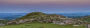 Devon England Scenery Stampe: Sunset over fields in Haytor Rocks
