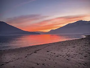 Lombardy Landscape Photography Stampe: Sunset on Lake Como in winter