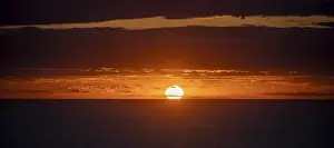Evening Atmosphere In Majorca Stampe: Sunset over the sea, with dramatic clouds