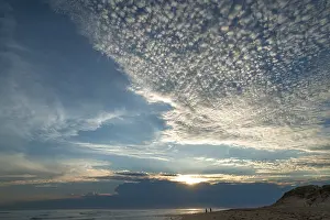 Cloud Formations In Southern Europe Stampe: Sunset with small cirrocumulus clouds