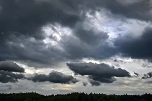 Stormy Weather Stampe: Thunderclouds