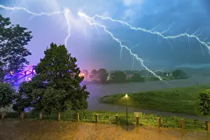Dark Clouds Over Germany Stampe: Thunderstorm, Lightning, Rinteln