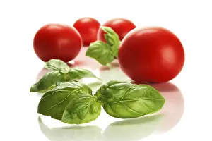 Kitchen Herb Photography Stampe: Tomatoes and basil