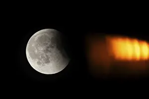 Lunar Eclipse Photography Stampe: After a total lunar eclipse
