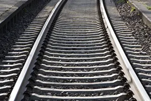 Long Distance Traffic Stampe: Track