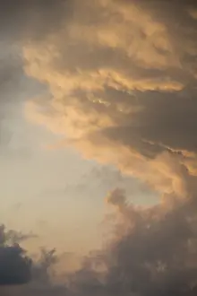 Dramatic Clouds Europe Stampe: Twilight, dramatic clouds, Italy