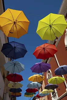 Eastern European Umbrellas Stampe: Umbrellas