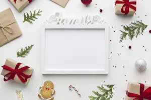 High Quality Photo Stampe: Top view frame on a table with mock up