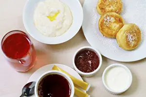 Breakfast Table Stampe: Top view image of breakfast table