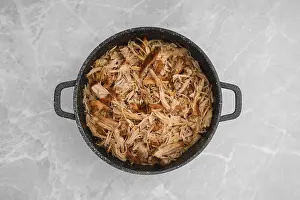 High Angle Food Photography Stampe: Top view of pulled pork in a large pan