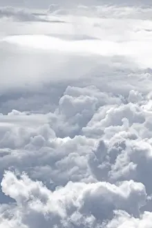 Aviation Industry Images Stampe: View over towering clouds, cloudy sky
