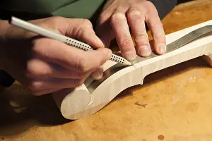 Handmade Violin Stampe: Violin making, marking the scroll