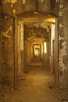 Eastern European Historical Landmark Stampe: War