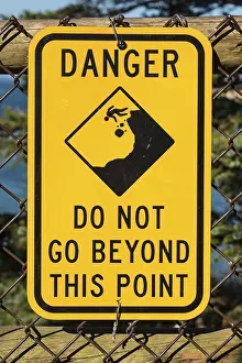Deserted Warning Sign Stampe: Warning, Shield, Danger, Do not go beyond this point