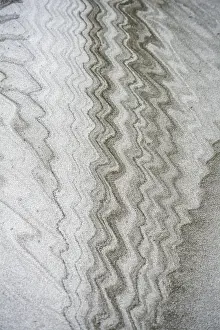Wavy Sand Structure Stampe: Wave pattern in the sand, sandy beach