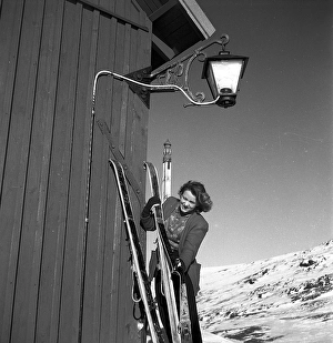Cross Country Skiing Event Stampe: Winter in the 1940s