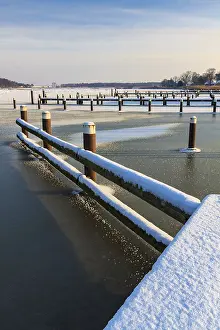 Deserted Baltic Seaside Resort Stampe: Winter on the Prerow Current with snow