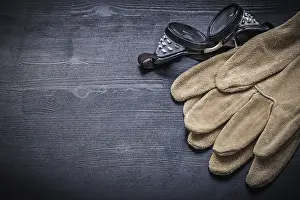 Work Gloves Stampe: Working goggles and protective gloves