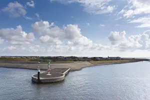 Summer In Holland Stampe: Dock at Texel
