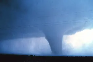 Cumulonimbus Clouds Stampe: Tornado